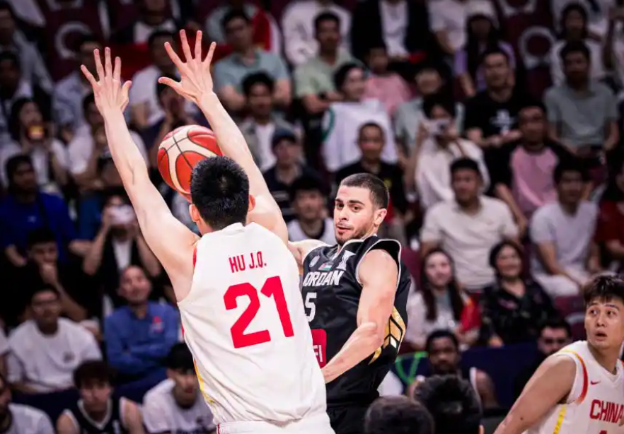 余嘉豪的脚, 就比如胡明