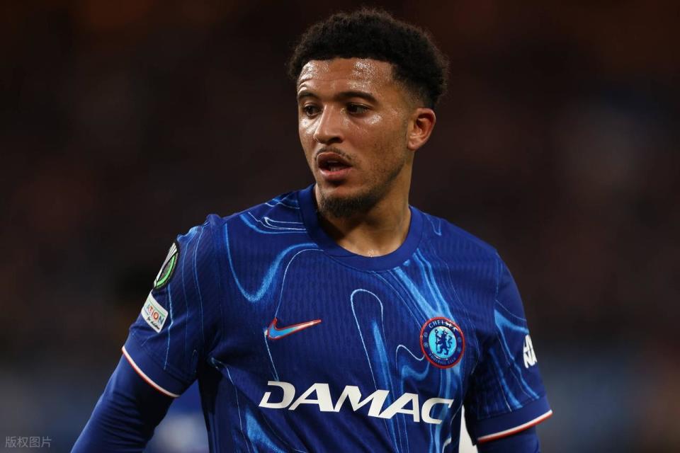 队阵容和财, news