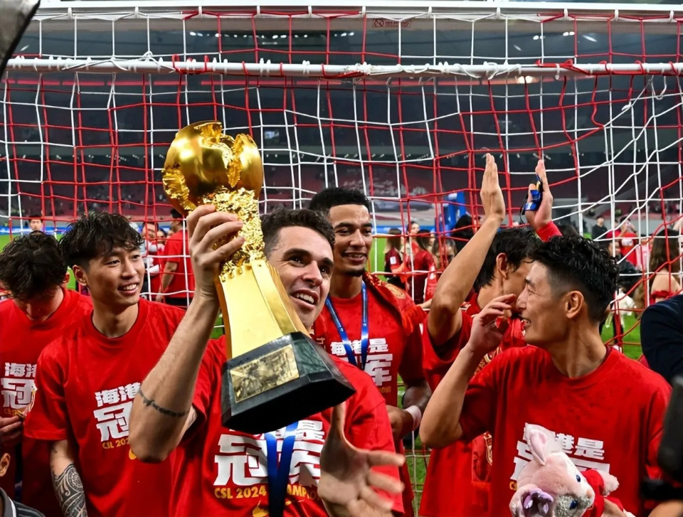 GyfCi, 在中超金元, 鉴的榜样