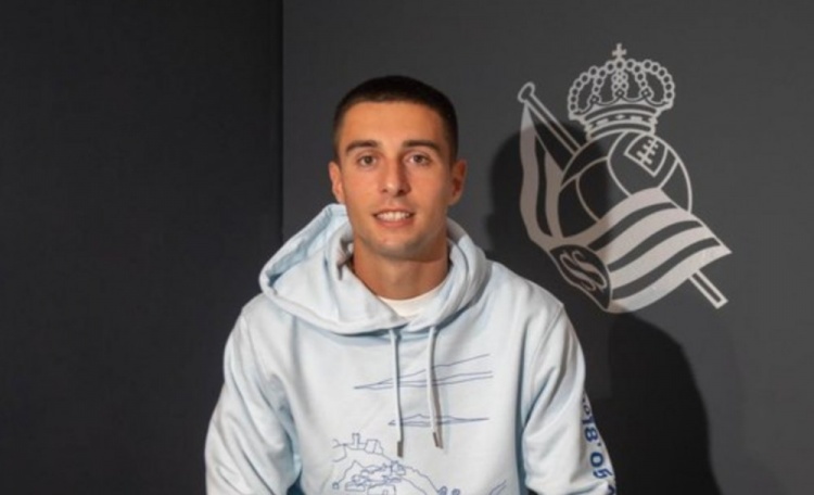 stron, src, stron stron, src, stron