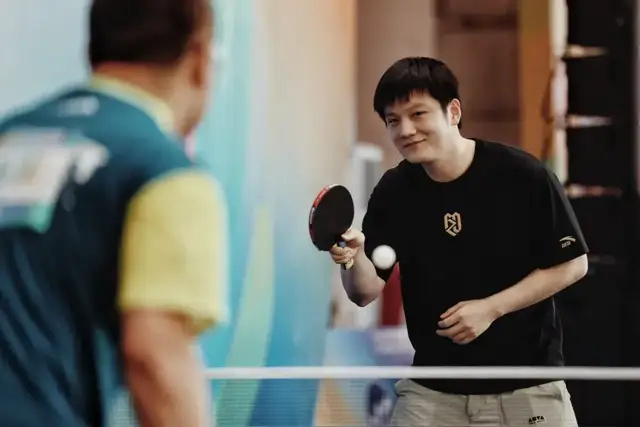 正迎来一场, 局长陆檩介